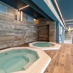 Al- Dom Zefir Z Dostepem Do Basenu , Sauny, Jacuzzi Kołobrzeg