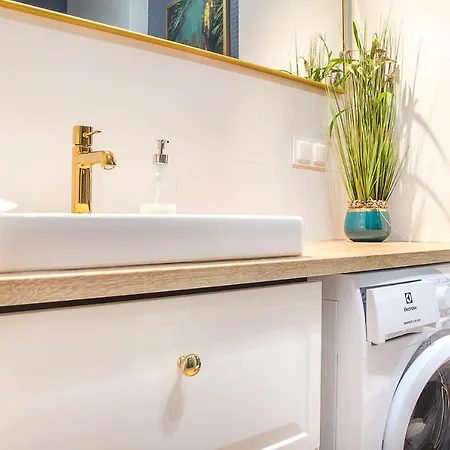 Apartment Al- Dom Zefir Z Dostepem Do Basenu , Sauny, Jacuzzi