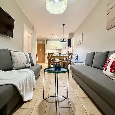 Al- Dom Zefir Z Dostepem Do Basenu , Sauny, Jacuzzi Apartment *