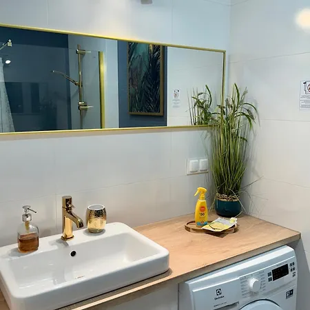 Al- Dom Zefir Z Dostepem Do Basenu , Sauny, Jacuzzi Apartment Kolobrzeg