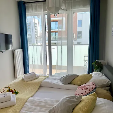 Al- Dom Zefir Z Dostepem Do Basenu , Sauny, Jacuzzi Apartment *
